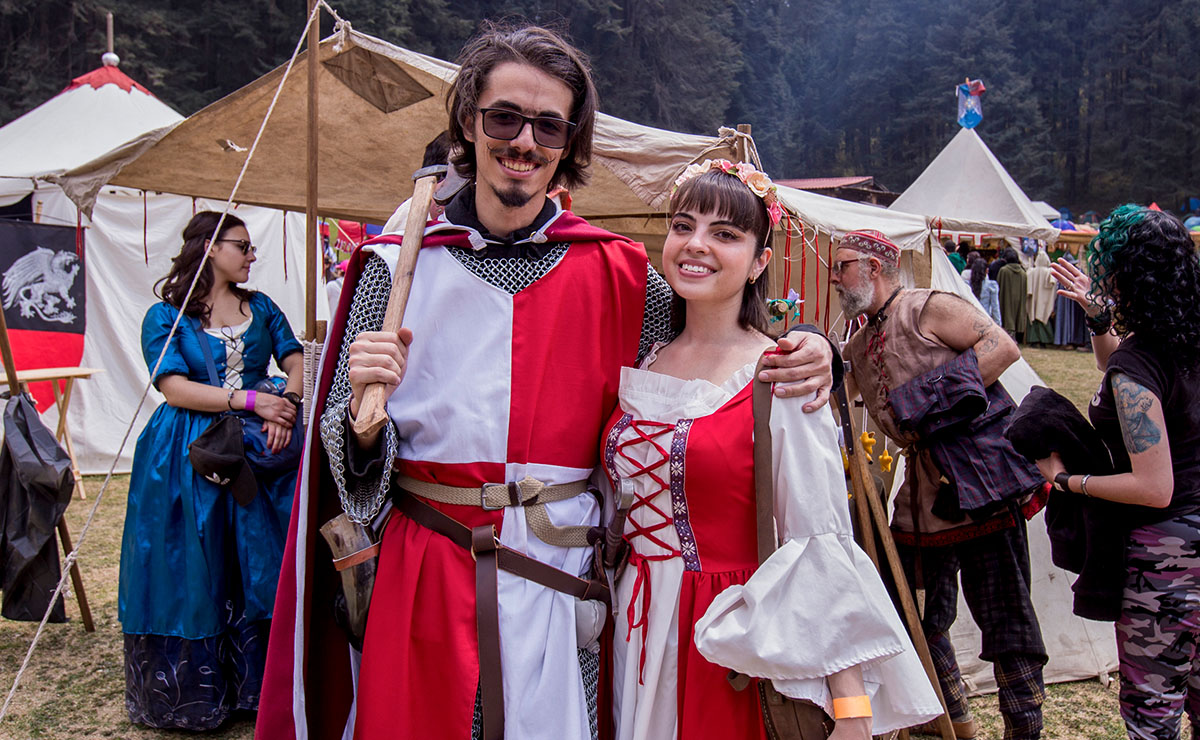 Juan Abascal  y Andrea Caudillo