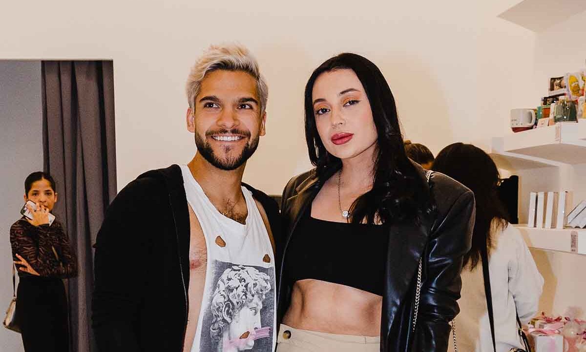 Mario Juárez y Andrea Moscoso