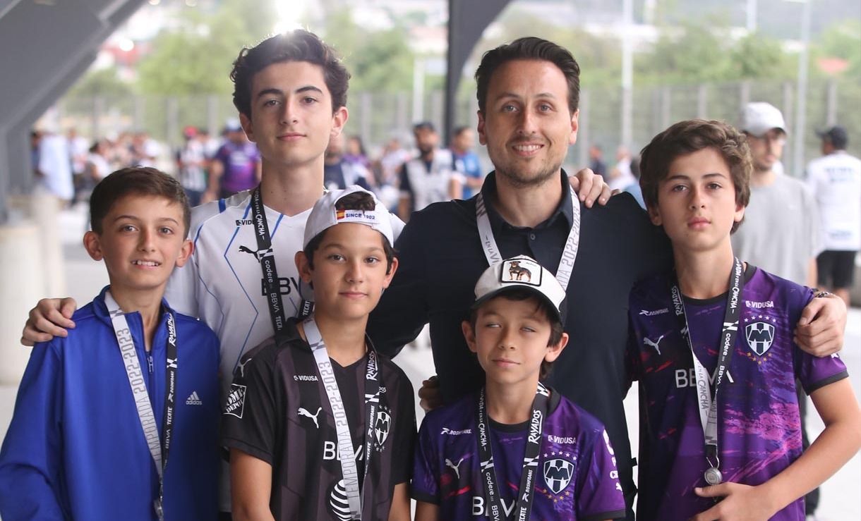 Carlos Rivera, Jerry Dieste, Gerardo Dieste, Eugenio Dieste, José García Noriega y Gabriel Dieste