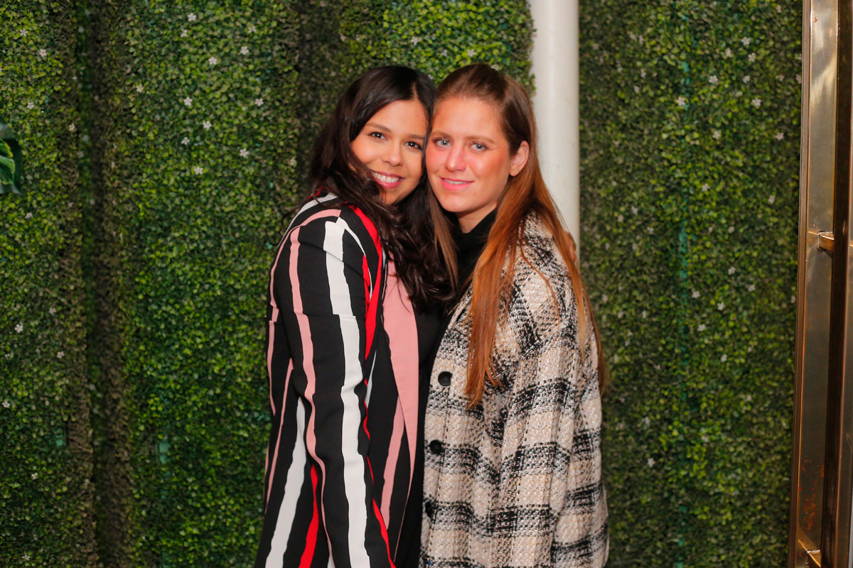 Cristy Montemayor y Julia Garza Suess