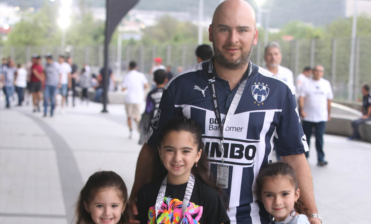 Enrique Barreda, Inés Barreda, Scarlet Barreda y Silvana Barreda