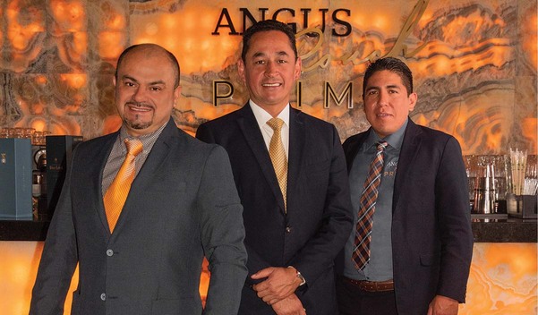 Gerentes de Angus Rouch Prime