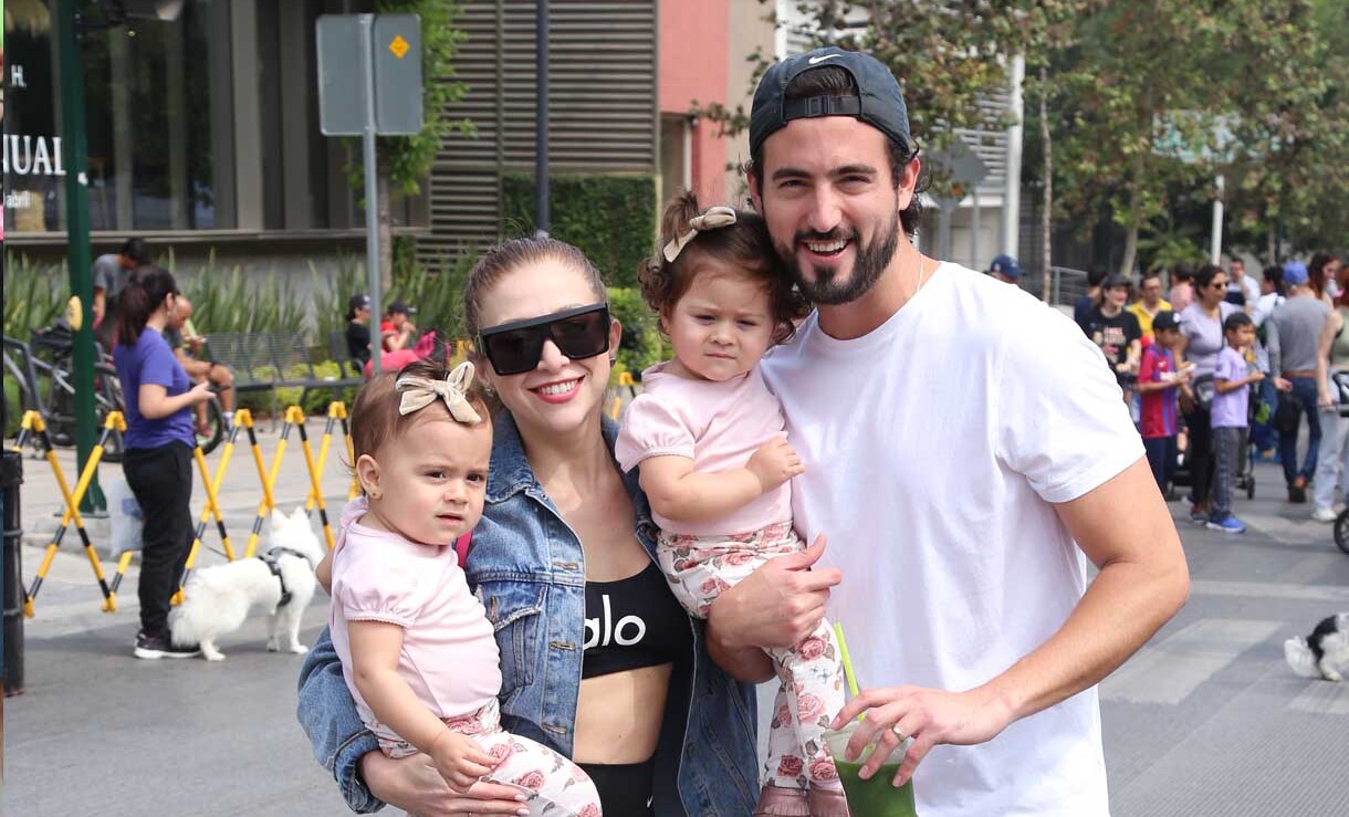 Domenika Blázquez, Sofía Salinas, Loretta Blázquez y Mario Blázquez