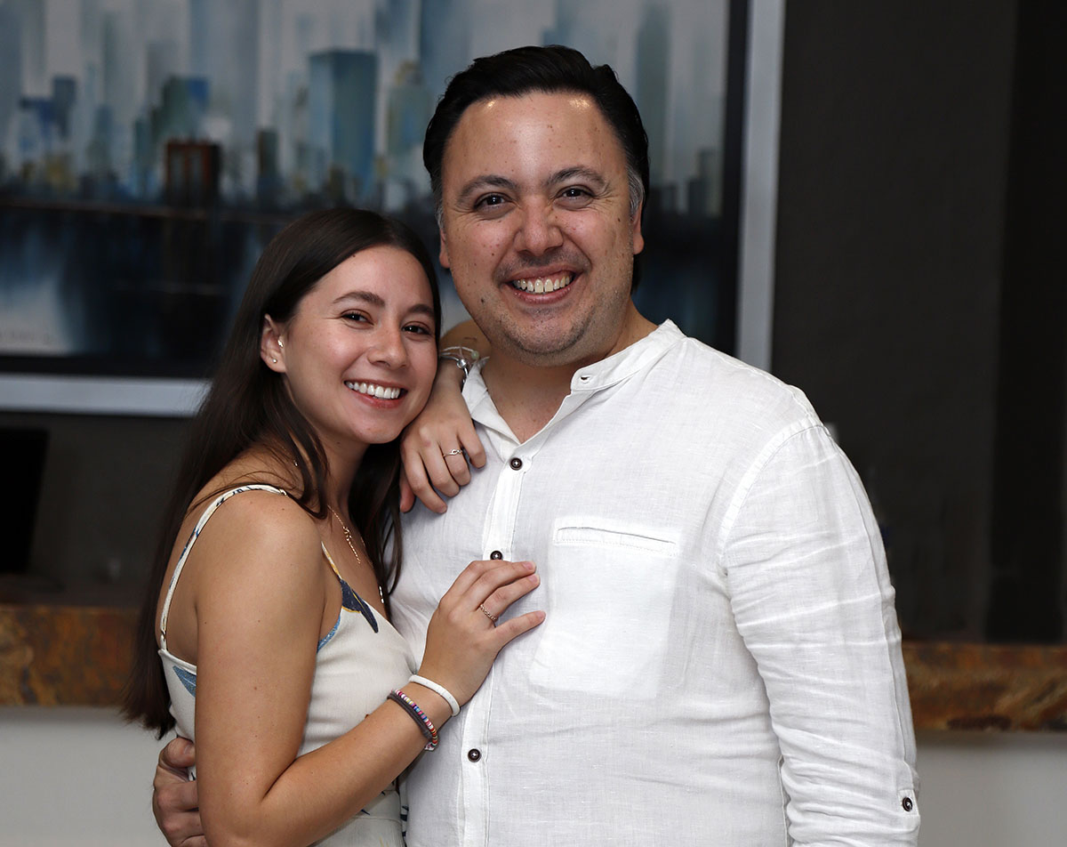 01 Priscila Basulto y Christian Frey