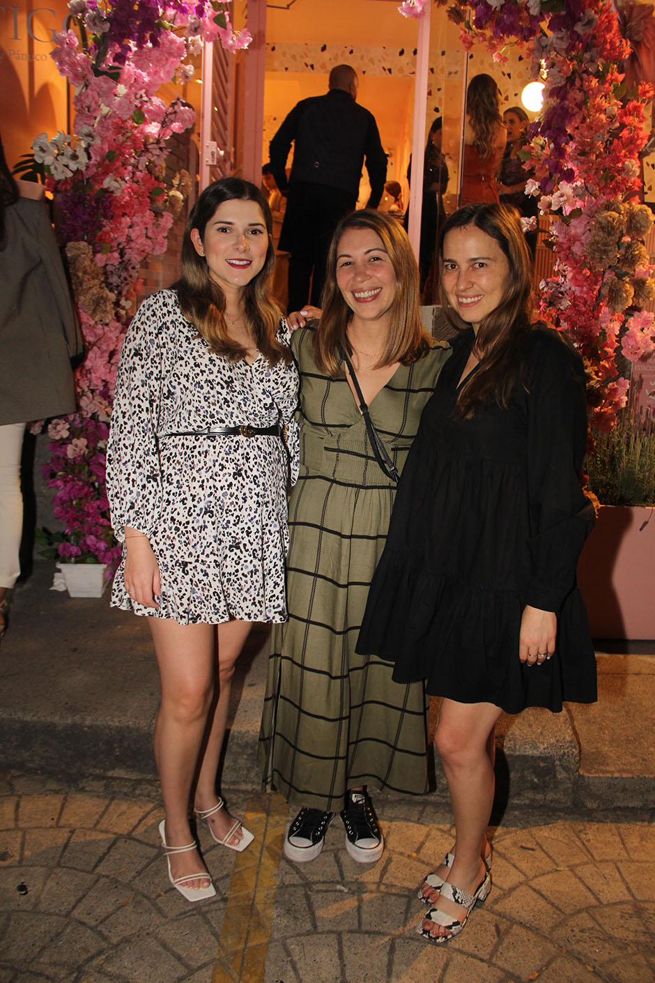 Rebeca Aguilar, Mariana Reginato y Gaby Oyarzábal