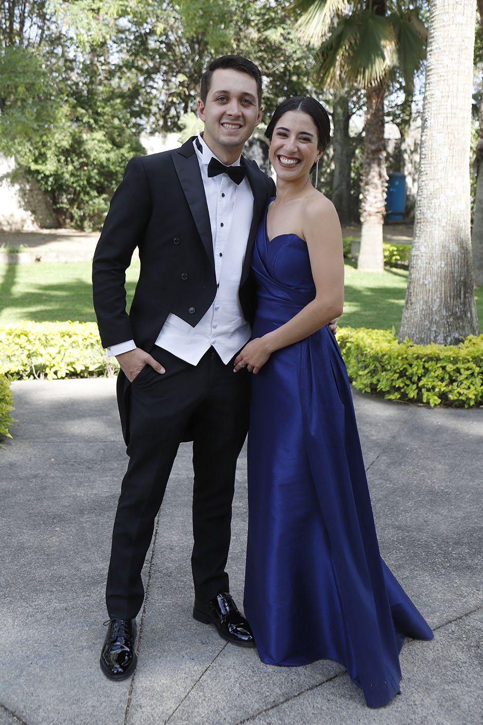 06 Rodrigo Salinas y Stefi Lozano