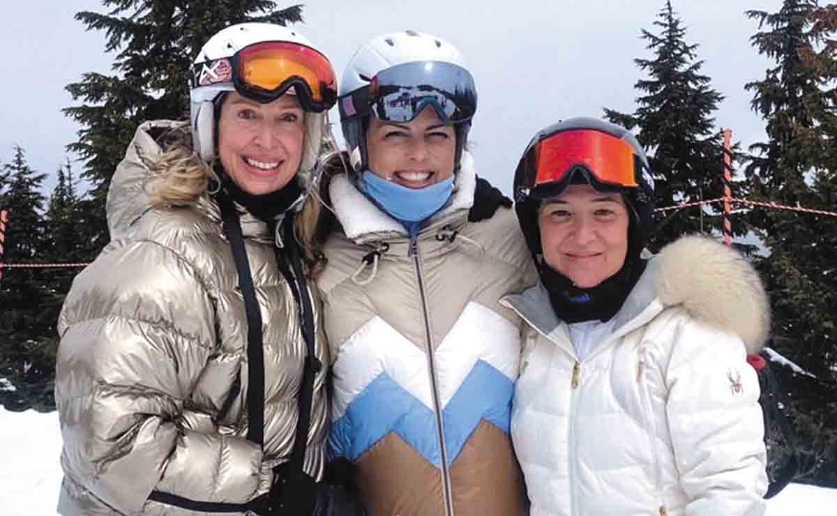 Rosa Maria Oliver y sus amigas / Fotos: Cortesía