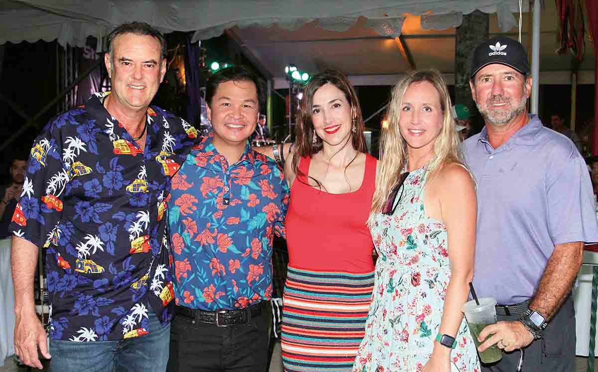 Jorge González, Eduardo Chow, Majo Aragón, María José Peláez Y Chacho Gutiérrez / Foto: José Chang