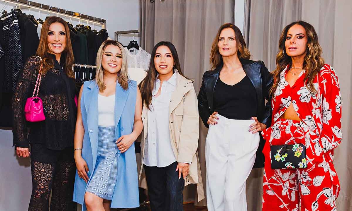 Cristina Córdova, Liz Mallorquín, Aranza Avitua, Angulo Vanessa y Karime Kuri