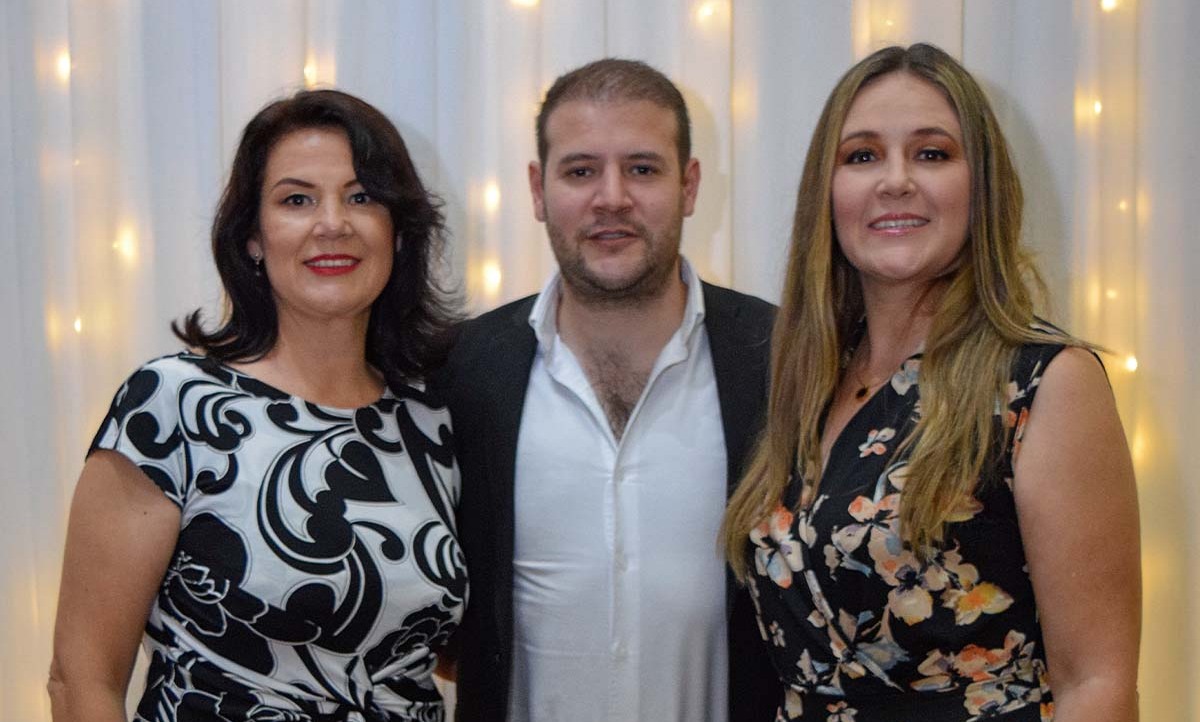Leticia Eguiluz, Jorge Eguiluz y Janeth Eguiluz