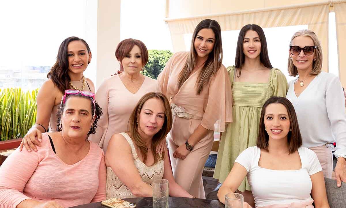 Beatriz Iver, Carmen Rodríguez, Majo Varea, Steffi Corro, Mónica Vélez, Liz Ricaño y María Elena Orozco (Fotos: Manuel Salgado)