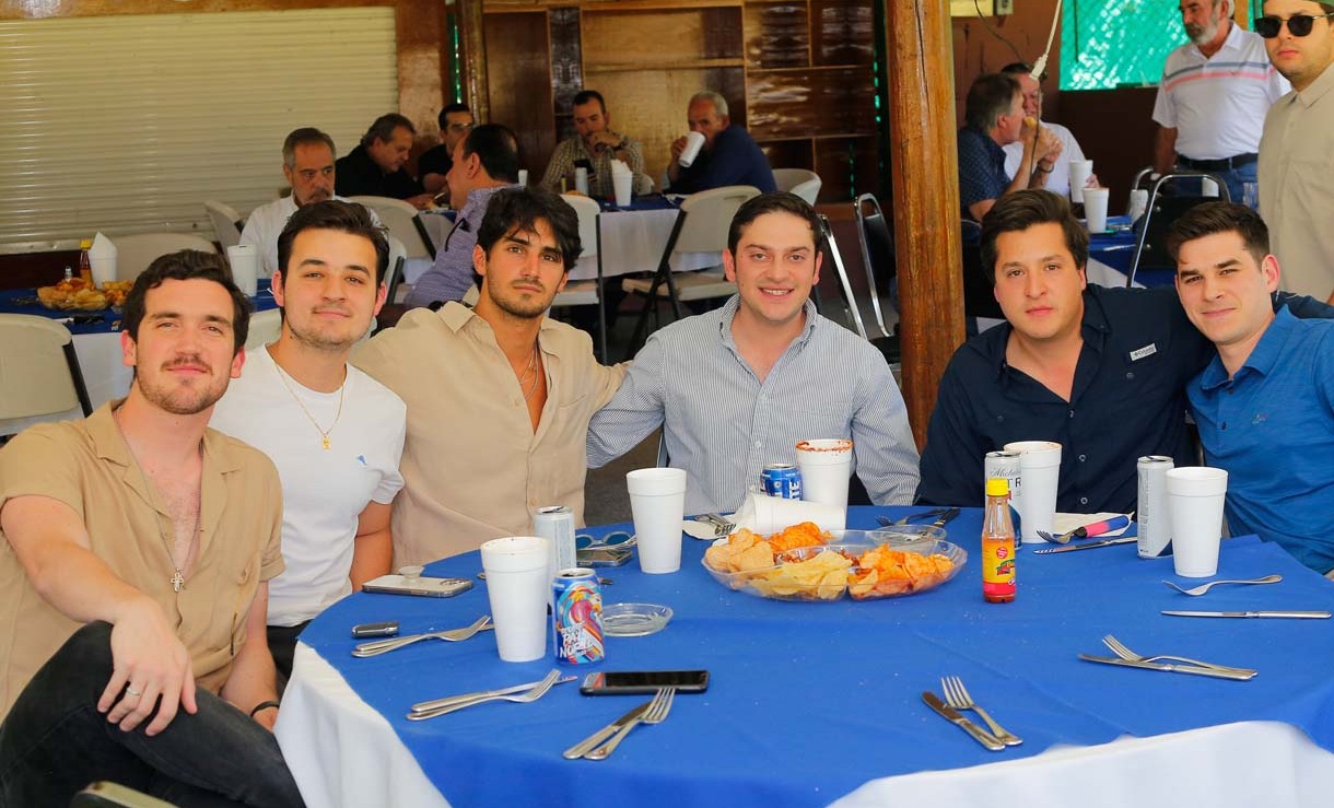 Daniel Canales, Axel Álvarez, Patricio Orozco, Gabriel Sañudo, Diego Montemayor y Marcelo Gutiérrez