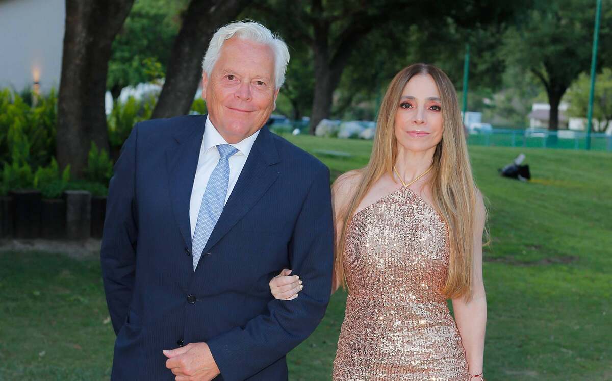 Jorge González y Myrna González