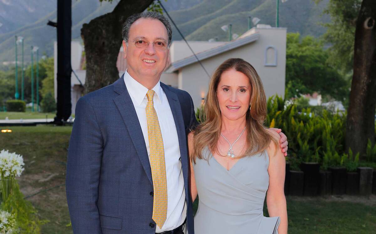 Jorge Reyes García y Lorena Ballesteros