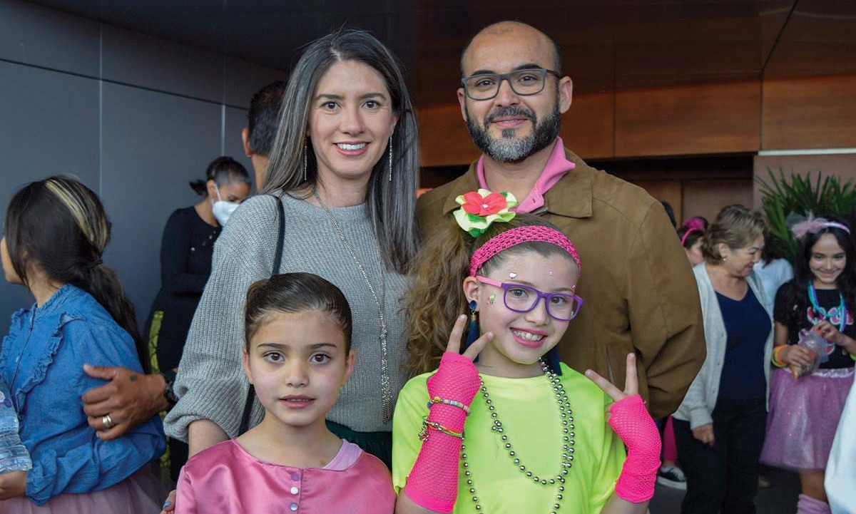 Loriley Cruz, Miguel Tirado, Pao Tirado y Jimena Tirado