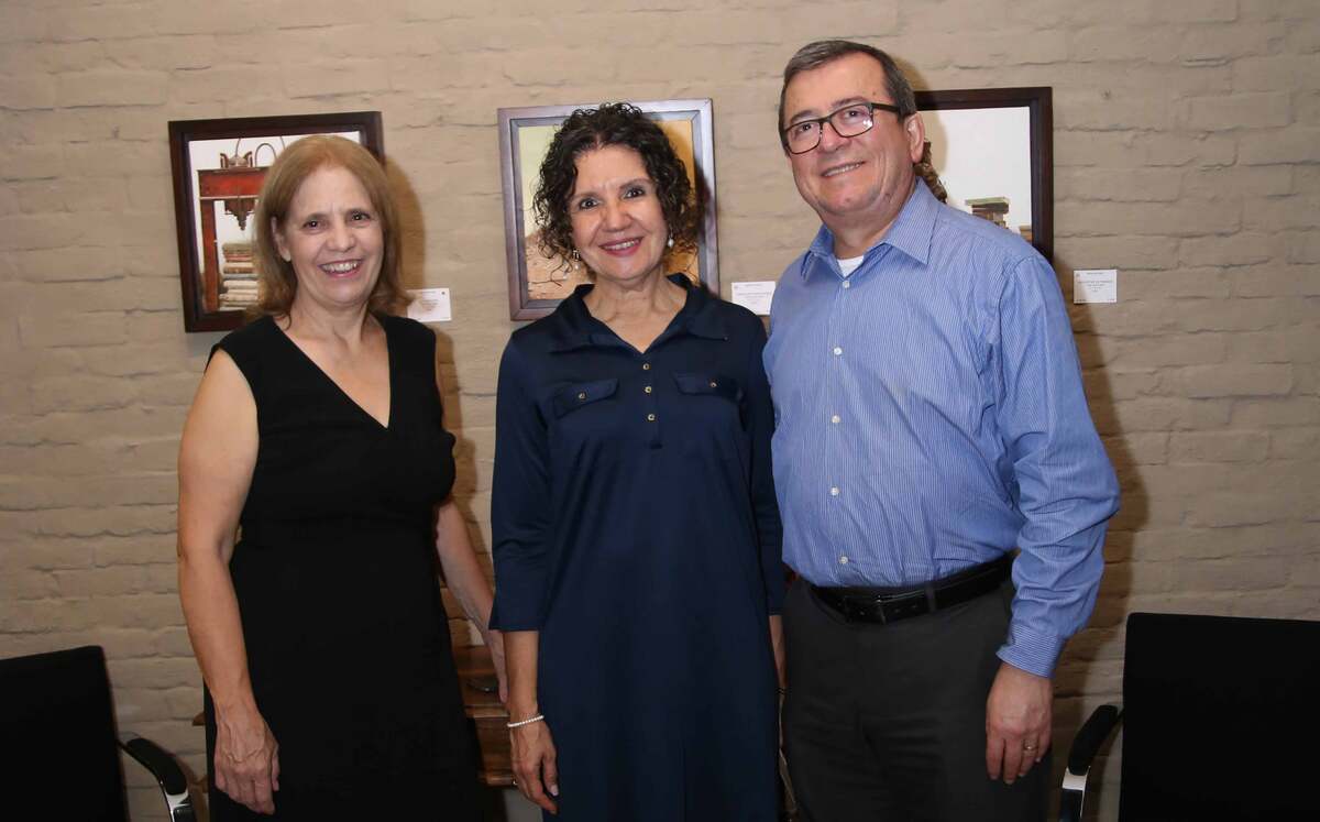 Raquel Olagaray, Leonor Gil y Julian Aguila