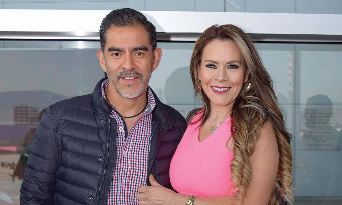 Rene Téllez y Fabiola García