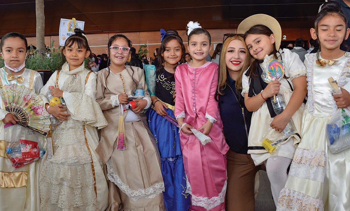Valeria Cruz, Sonia Sí, Luna Domínguez, Roderich García Tirado, Heidi Velázquez, Mayré Marquéz, Mila Alonso y Fernanda García