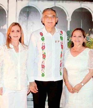 Jesús Nader, Aída Feres, Américo Villarreal, Rosa Irma Luque Y Armando Martínez / Foto: José Chang