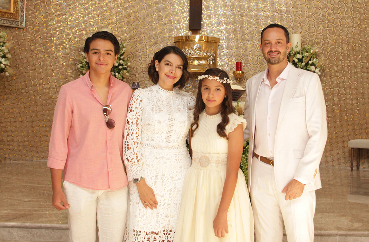 01 Camilo Armendáriz, Valeria Bazante, Cayetana Brubano y José Luis Burbano