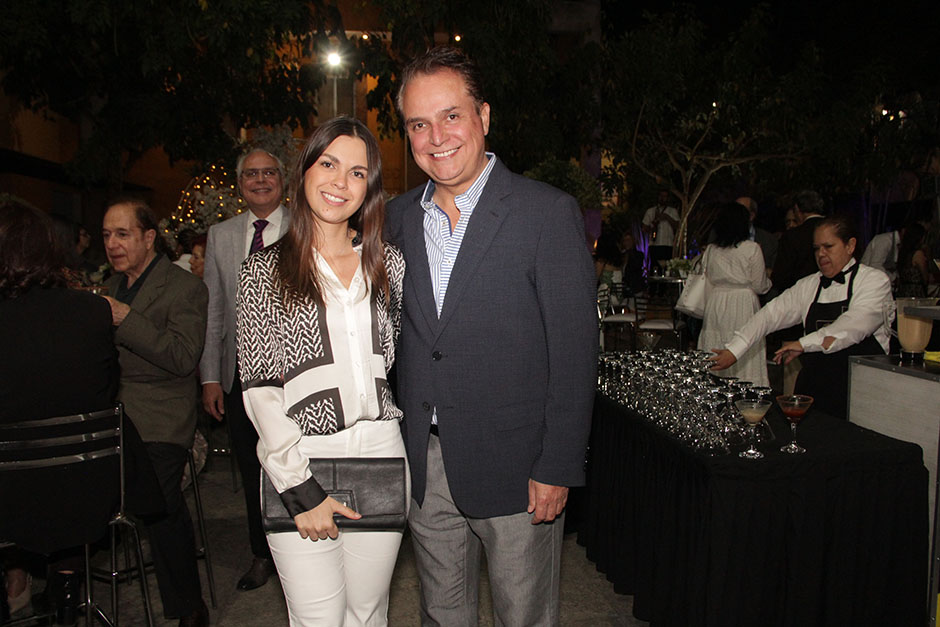 Cinthia Matos y Raúl  Matos