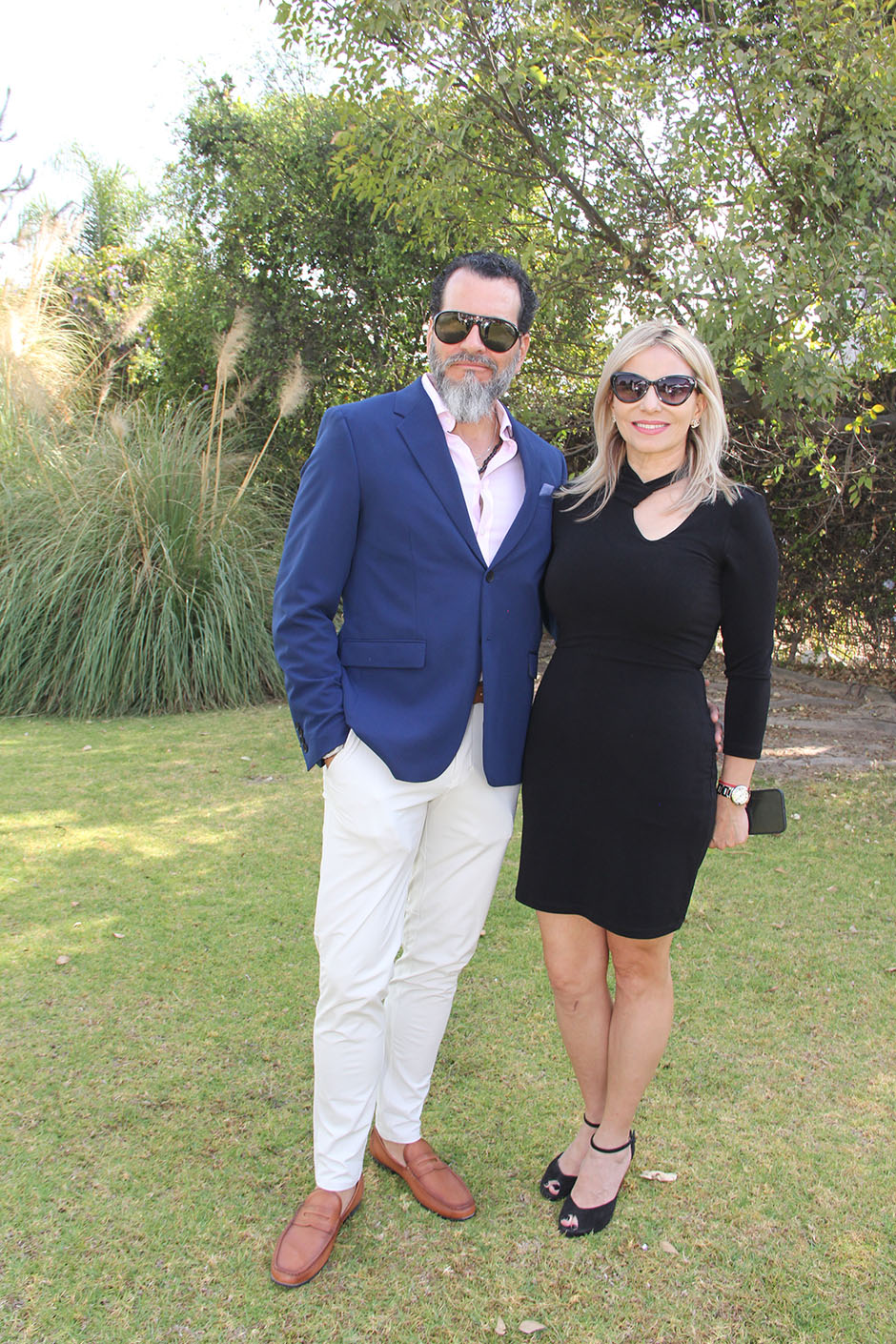 John Weir y Adriana Cueva