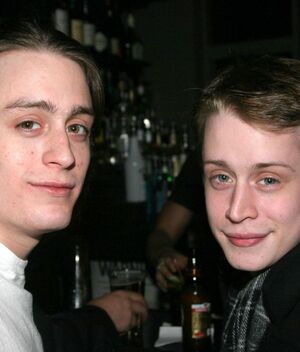 Macaulay Culkin y su hermano, ¿explotados por su padre? (Foto: Getty)