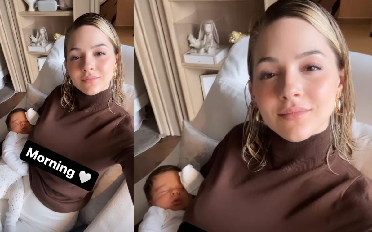 Mariana Rodríguez luce top turtle neck que puedes tener en tu closet