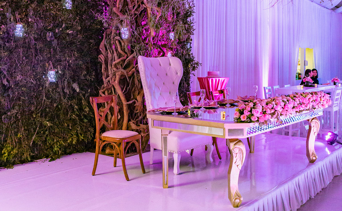 Sammy festejó sus XV en Salón Shanti