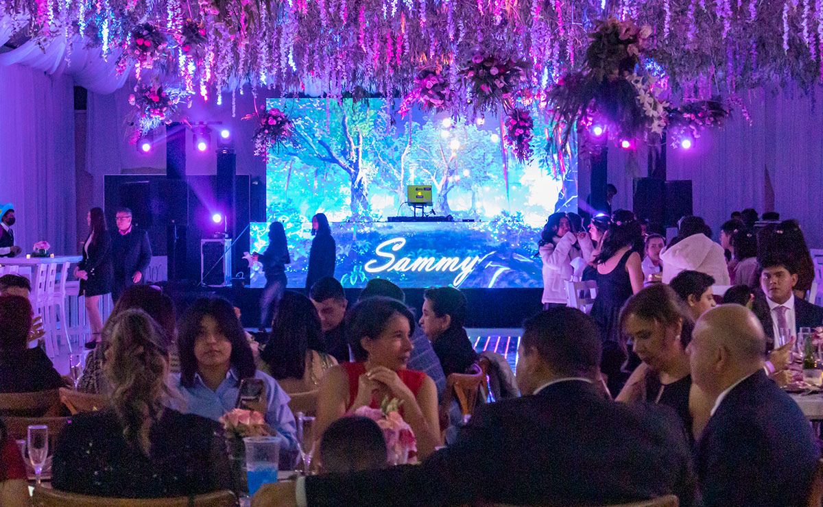 Sammy festejó sus XV en Salón Shanti