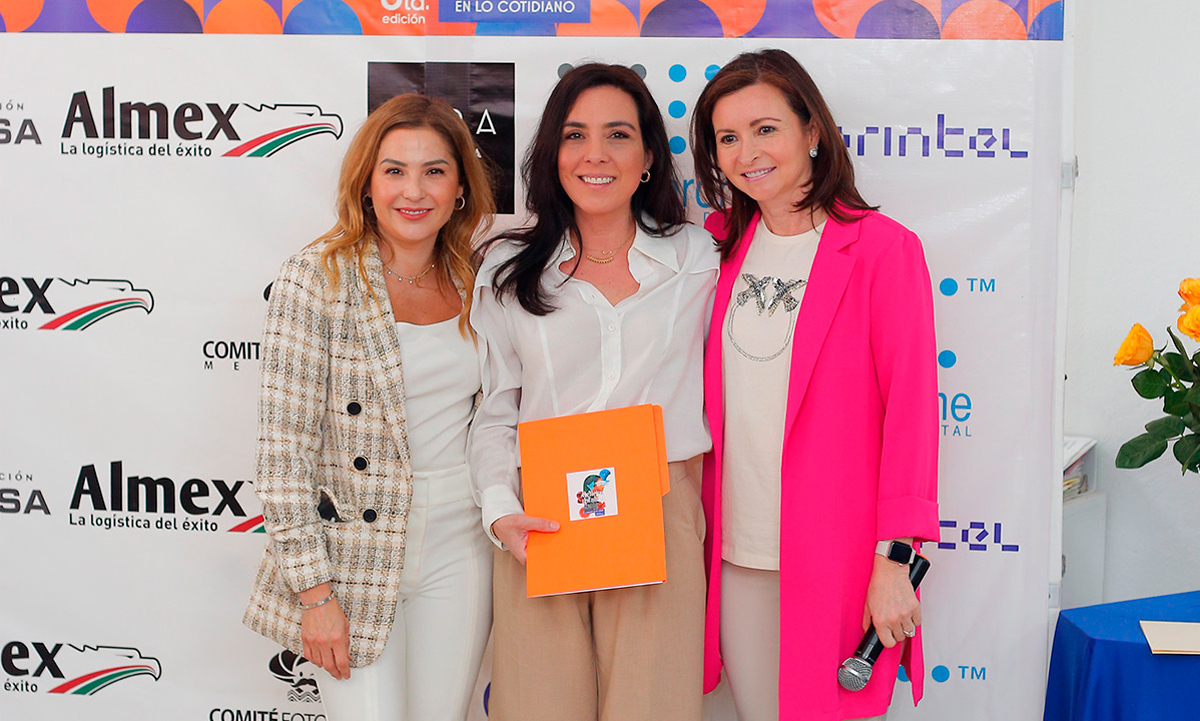 Cinthia Villarreal, Ana Elena Peña y Cordelia Elizondo / Foto: Daniel Saldívar