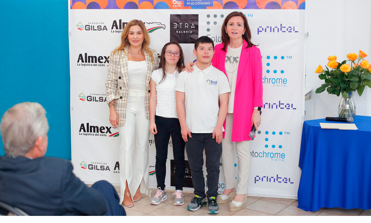 Cinthia Villarreal, Constanza Alejandro, Roberto Valdés y Cordelia Elizondo / Foto: Daniel Saldívar