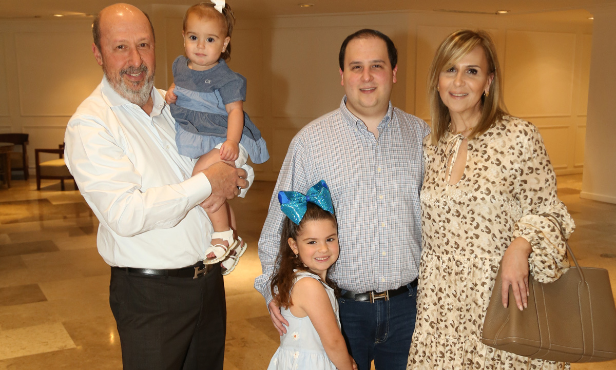 Sergio Guzmán, Fernanda Benavides, Sergio Guzmán, Cecilia Benavides y Cecilia Garza / Foto: Roberto Alvarado
