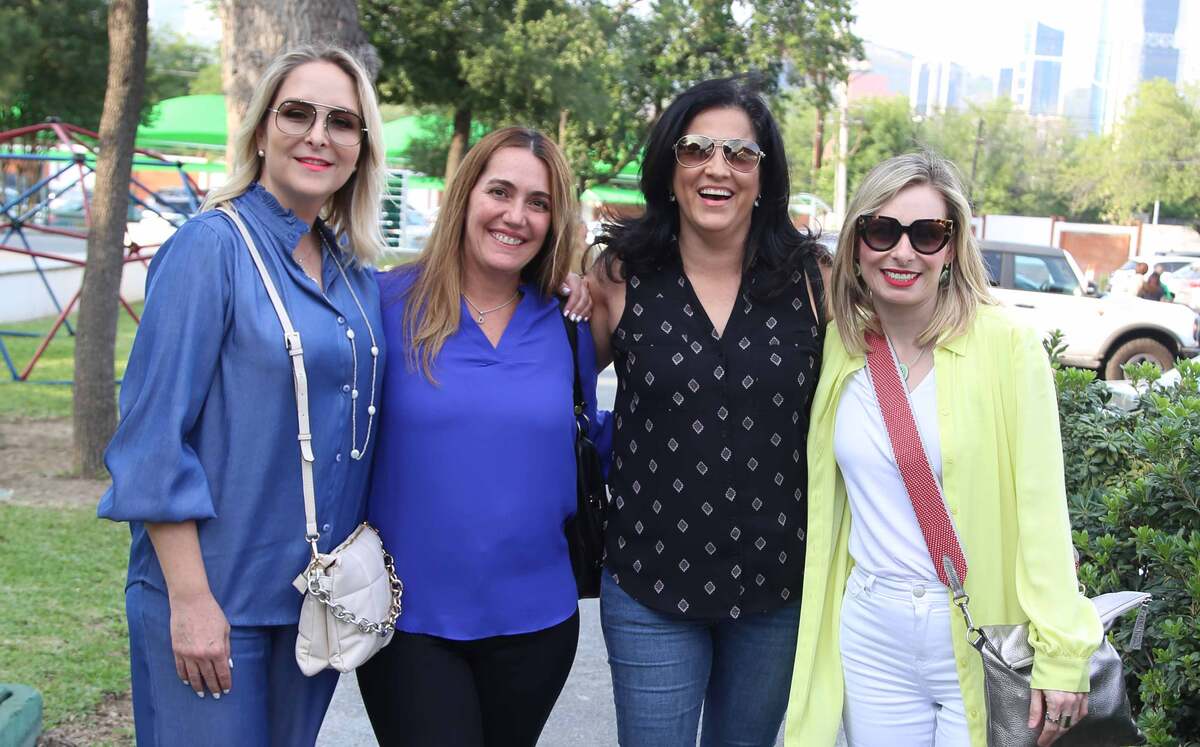 Adriana Zavala de Cortázar, Daniela de Llano, Paloma Fernández y Marian Kuri