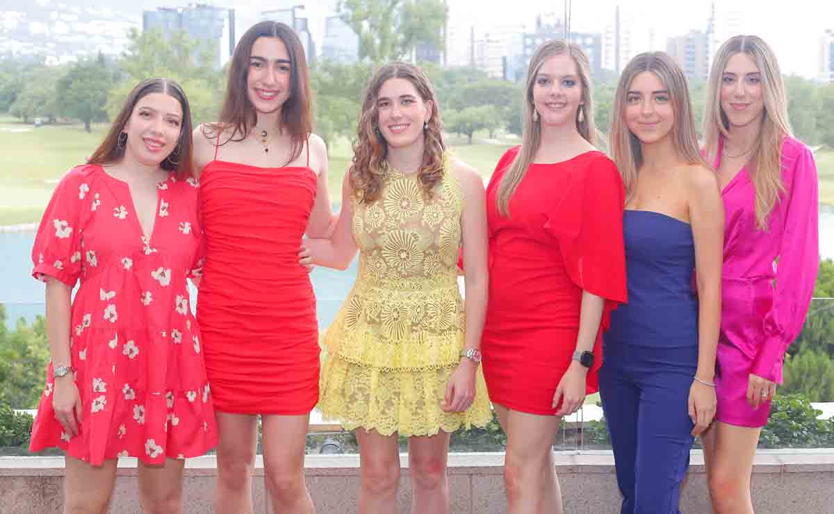 Catalina Garibay, Regina Sada, Daniela Belden, Alicia Ravizé, Andrea Náder y Raquel Náder / Fotos: Daniel Saldívar