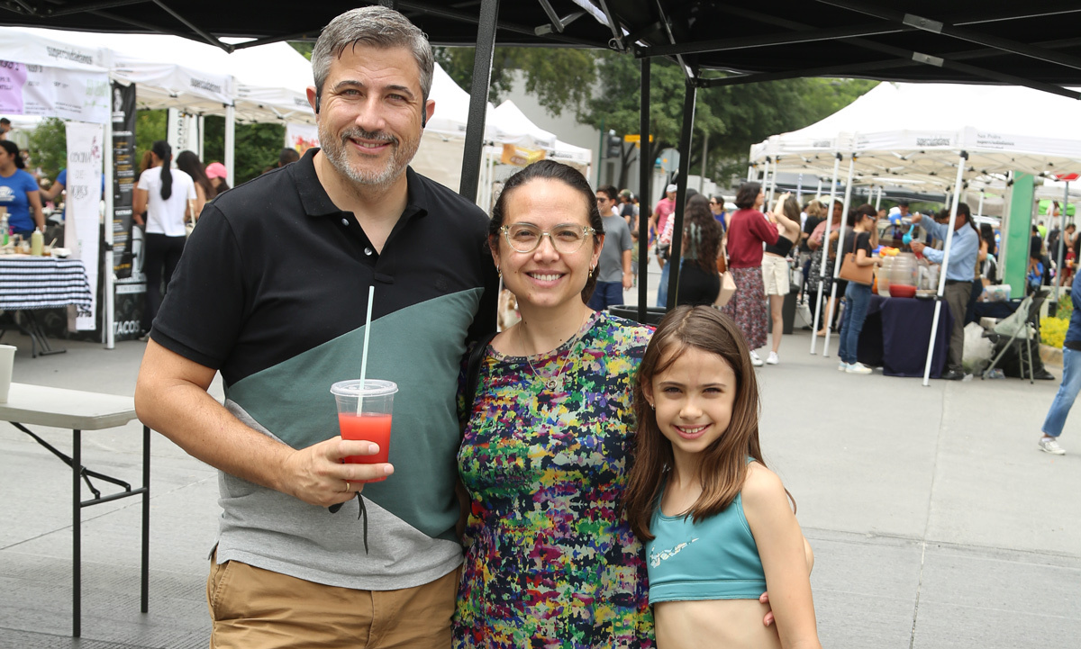 Antonio Caruana, Teresa García y Natalia Caruana / Foto: Roberto Alvarado