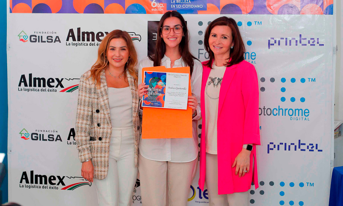 Cinthia Villarreal, Andrea Quintanilla y Cordelia Elizondo / Foto: Daniel Saldívar