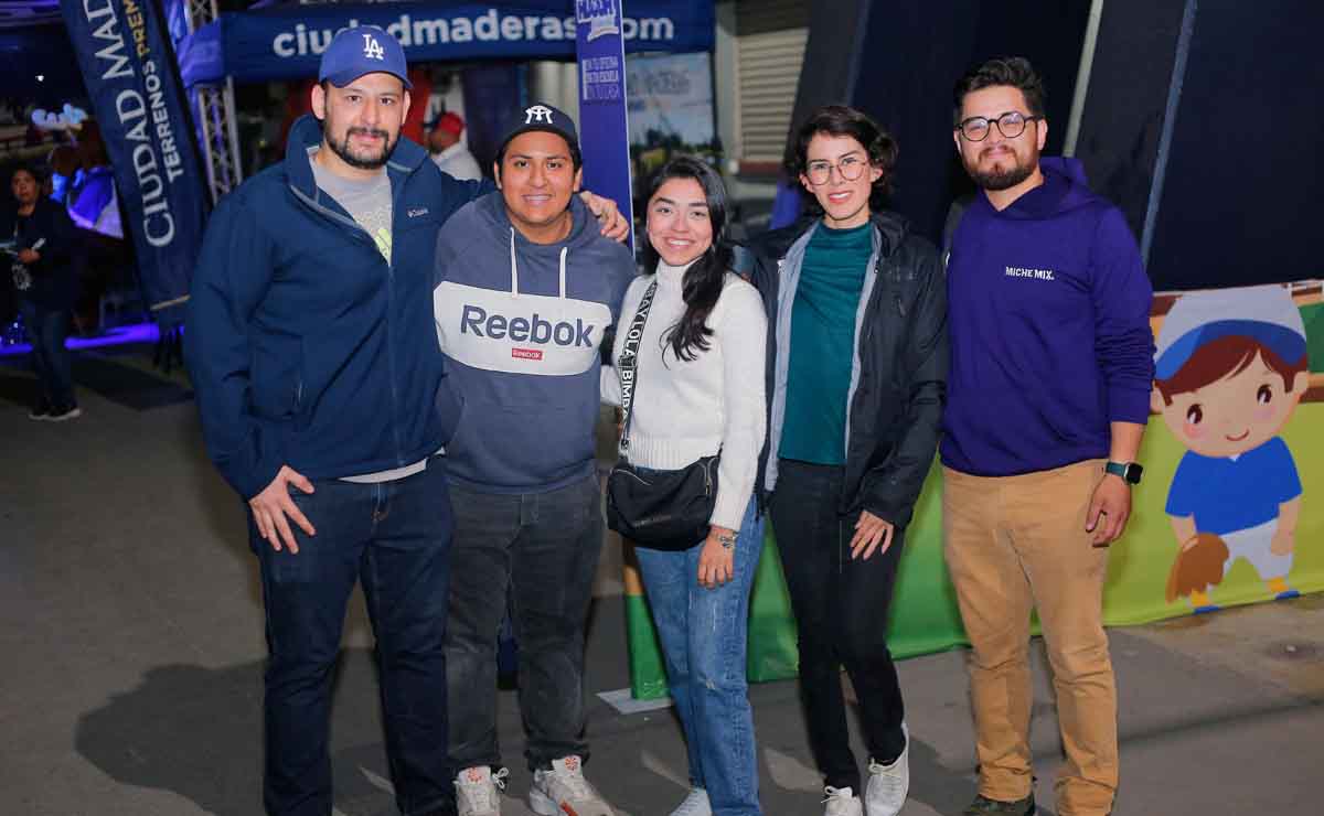 Fernando Ramos, Andrés Gaytan, Samantha Arredondo, Andrea García y Ricardo Lopez / Fotos: Daniel Saldívar