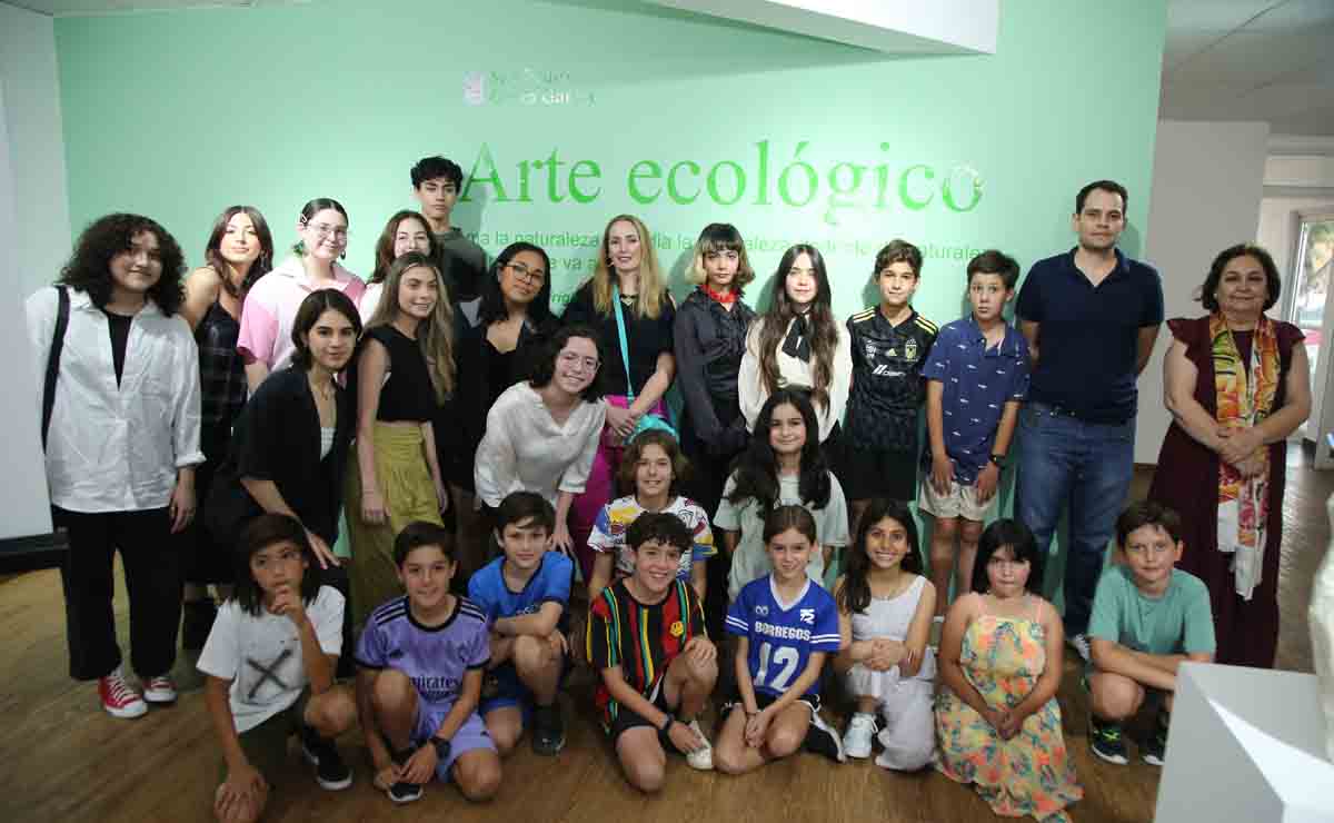 Grupo de expositores e invitados de la Exposición y Concurso de Arte Ecológico 2023/ Fotos: Roberto Alvarado