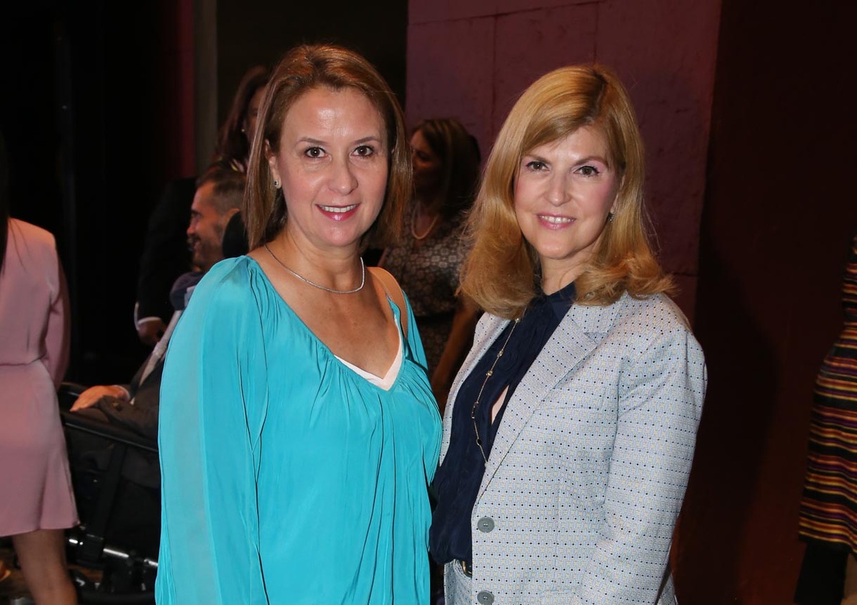 Marcela Garza de De la Garza y Pilar Barrera de Zambrano