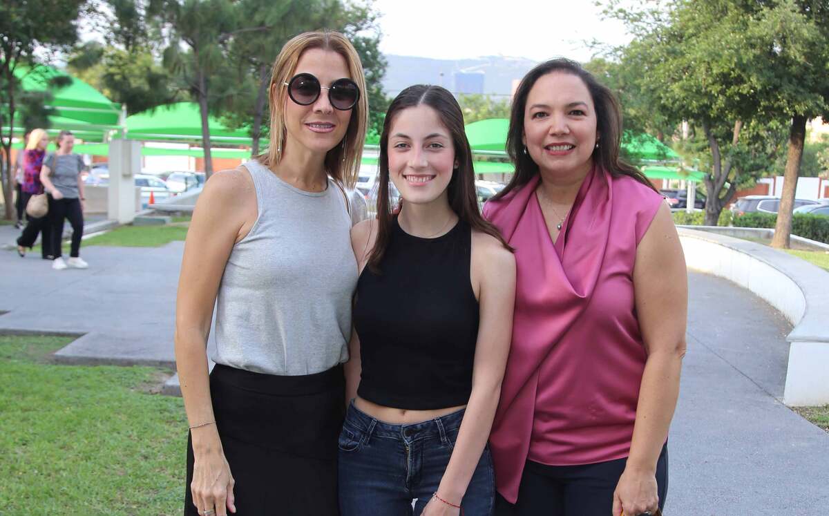 Maru de Bueno, Eugenia Bueno y Alicia Páez de Castro