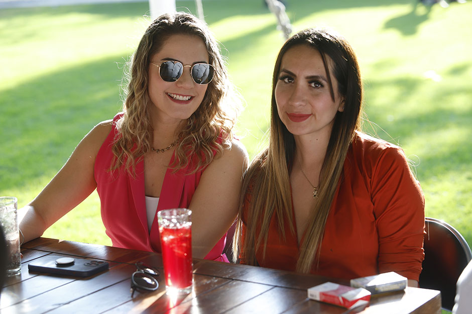 Zaira Aguirre y Gladys Mora