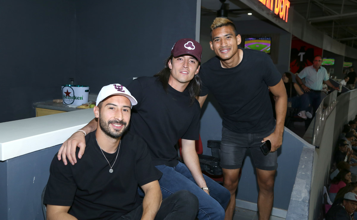 Eduardo, Carlos y Óscar