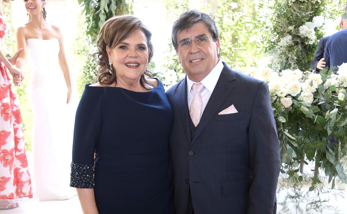 Papás de la novia. Mayoya y Ricardo