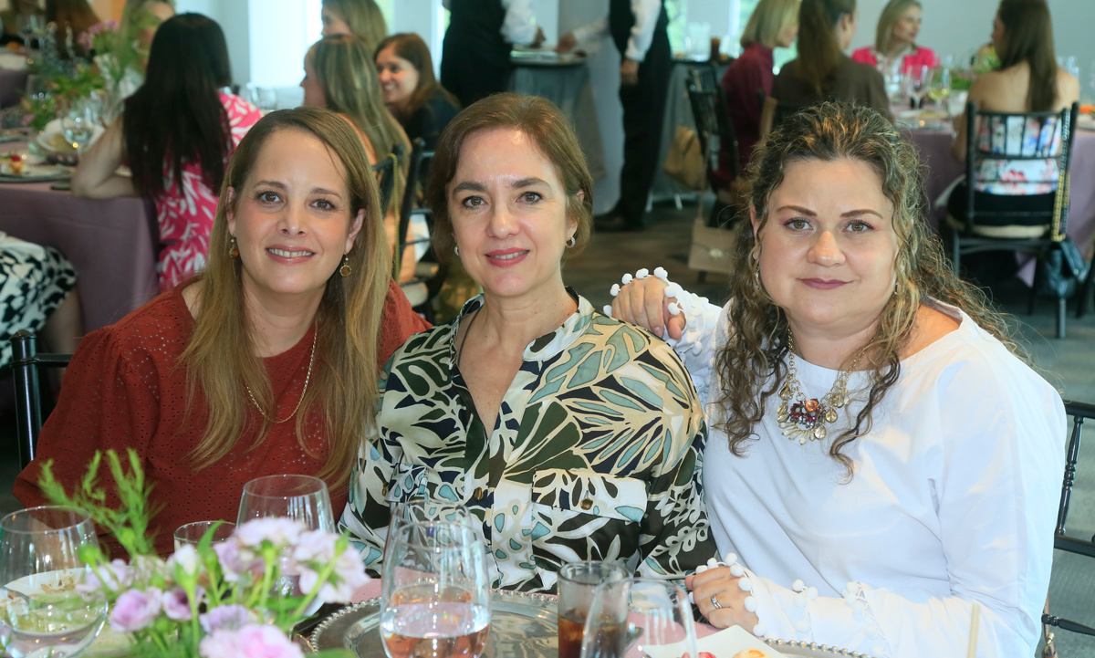 Nora Villarreal, Lucía Cebrián y Alejandra Flores / Foto: Omar Valdez