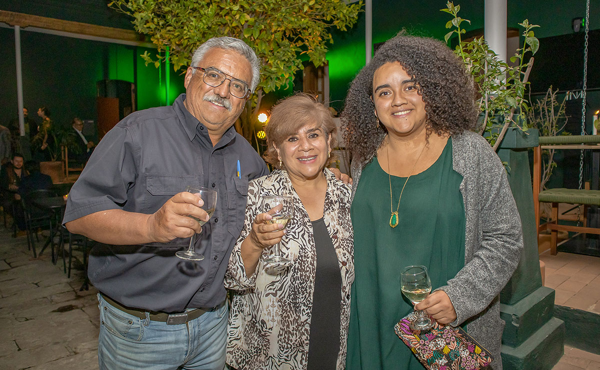 Gerardo Montes, Marisa Sierra y Marón Montes