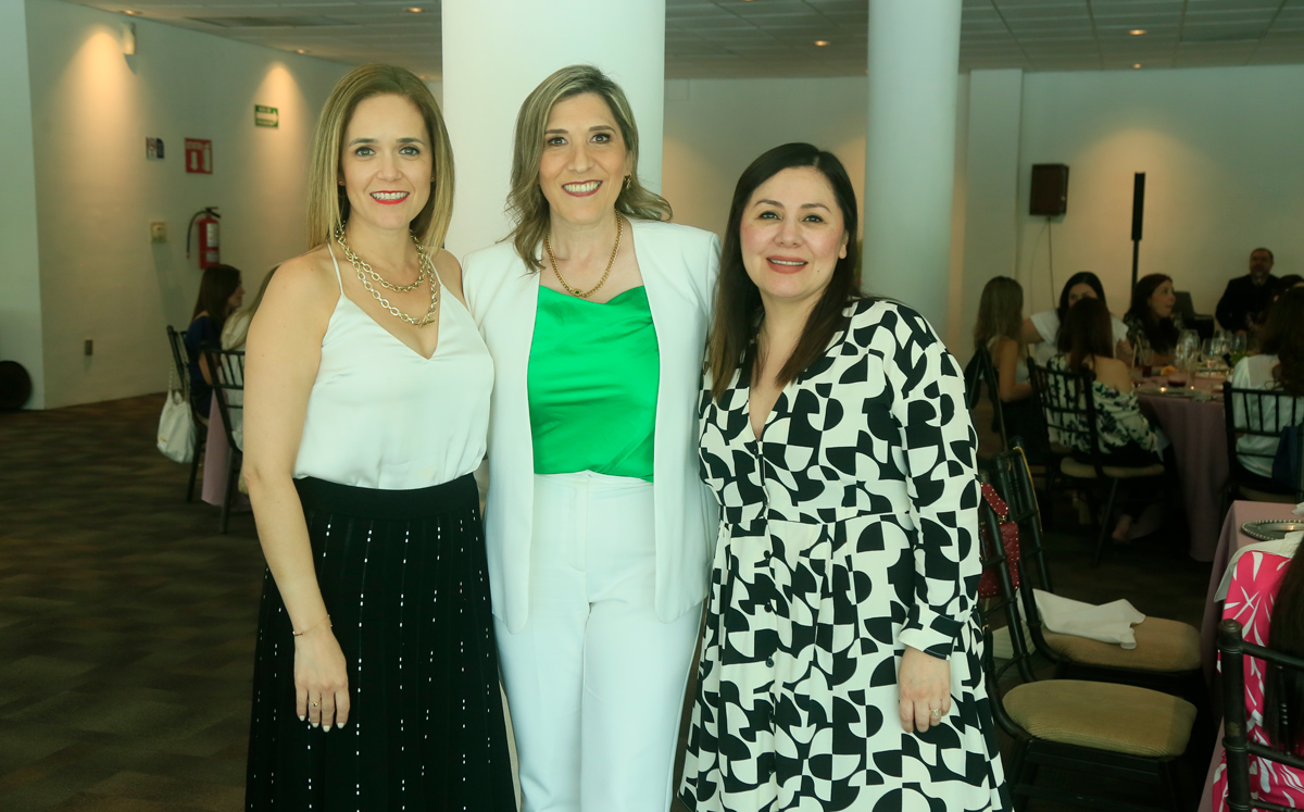 Janella Luis, Ruth De la Garza y Gaby Mena / Foto: Omar Valdez