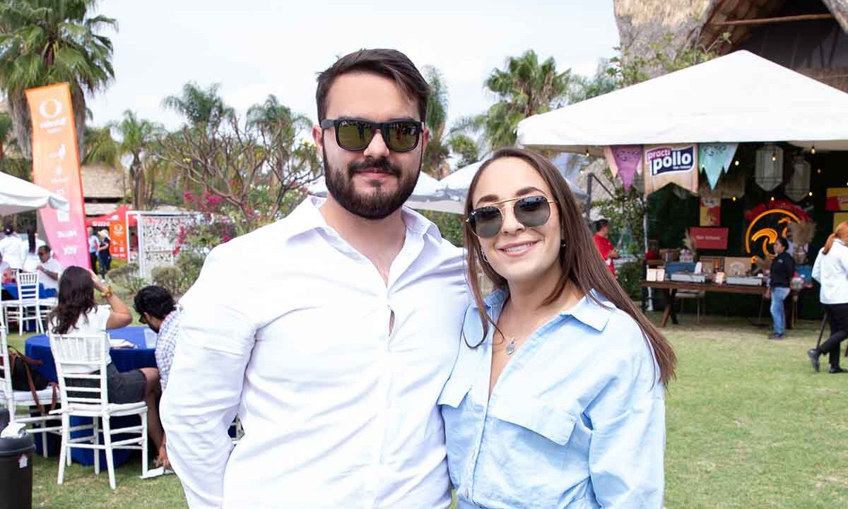 Jordi Ugalde y Yamel Calderón