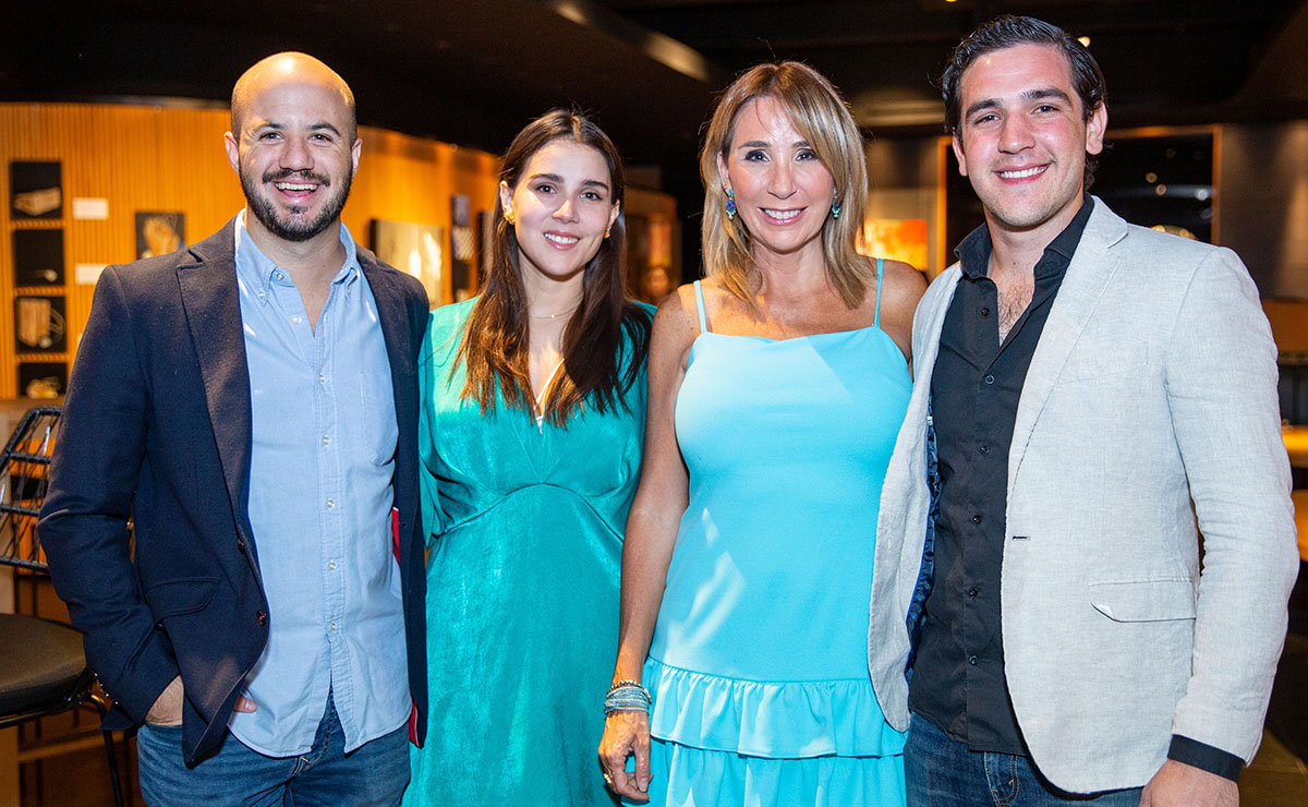 María Fernanda, Salcedo Ceci, Junco Alejandro y Salcedo Junco