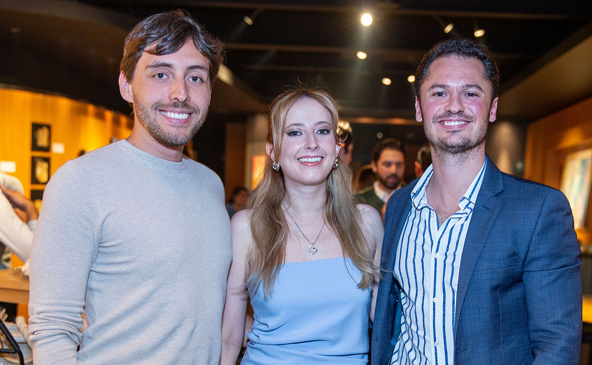 Rodrigo_Reyes Izquierdo, Elena Llorente y Alex SotoBorja
